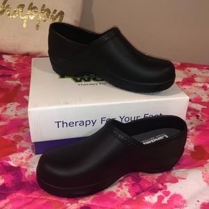 Black non slip clogs